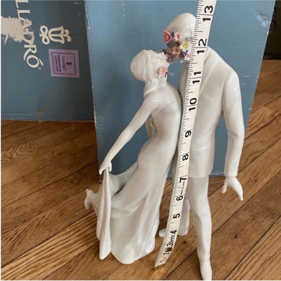 Lladro Love Statue Lladro Love II Lladro Kissing Couple The Kiss - Picture 11 of 16